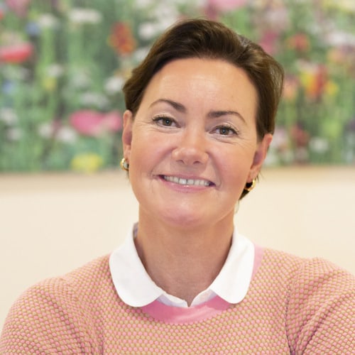 Sonja Kramer, Diplom-Kosmetikerin